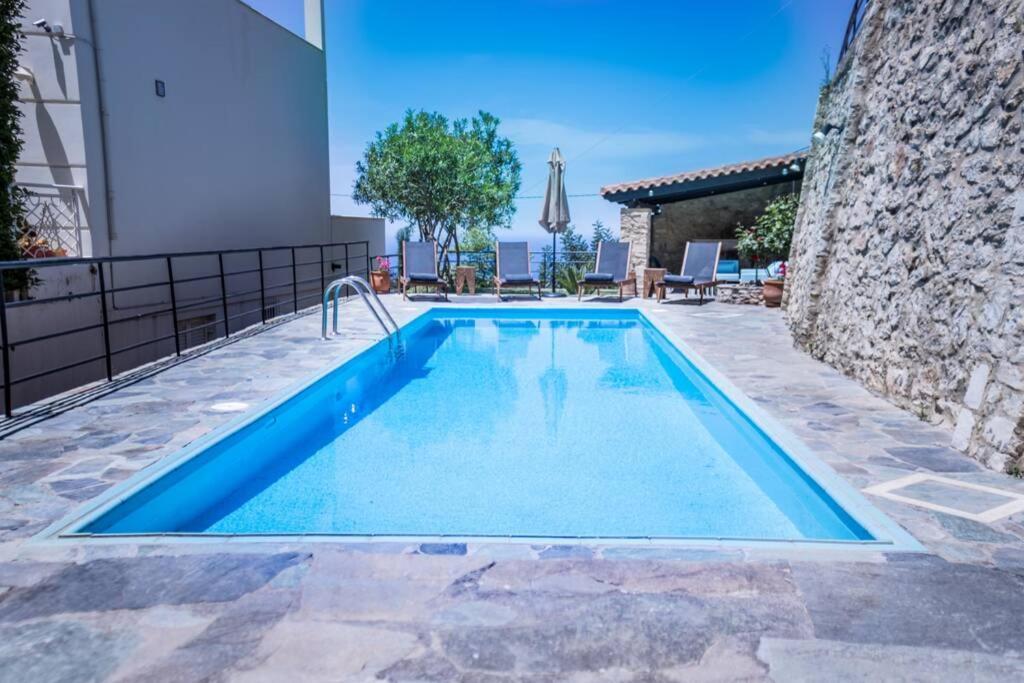 Villa Ventus, 40Sqm Private Pool & Hot Tub! Roussospítion エクステリア 写真