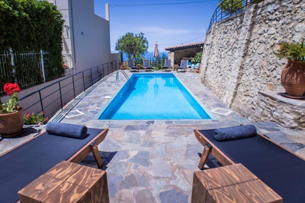 Villa Ventus, 40Sqm Private Pool & Hot Tub! Roussospítion エクステリア 写真