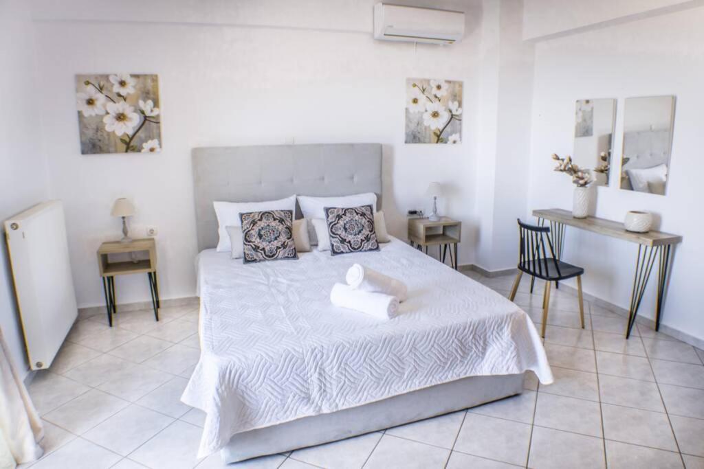 Villa Ventus, 40Sqm Private Pool & Hot Tub! Roussospítion エクステリア 写真