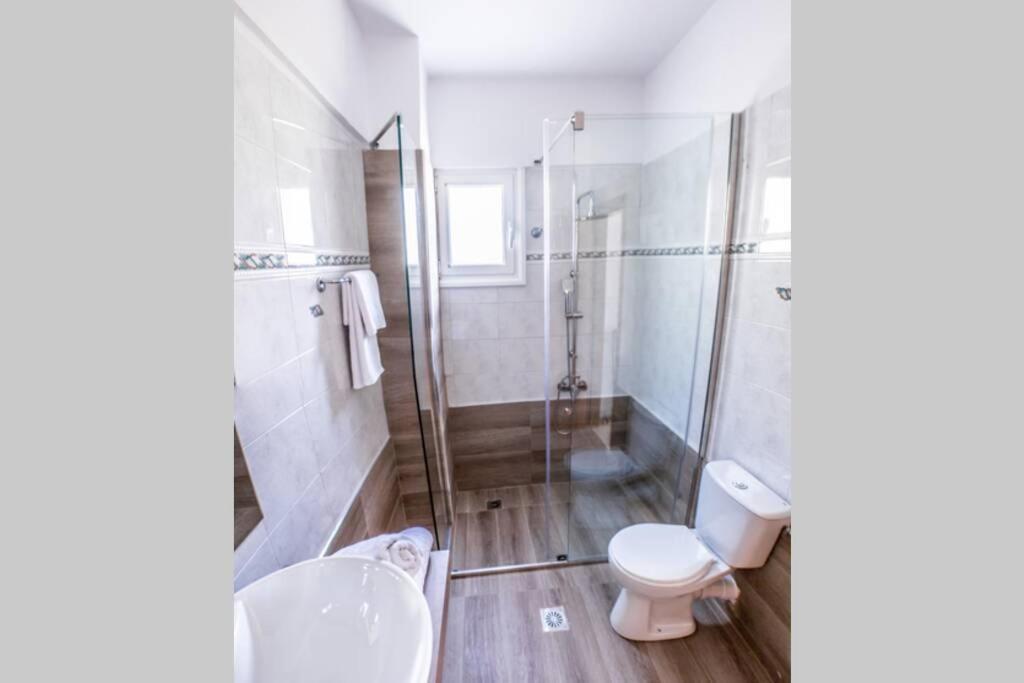 Villa Ventus, 40Sqm Private Pool & Hot Tub! Roussospítion エクステリア 写真